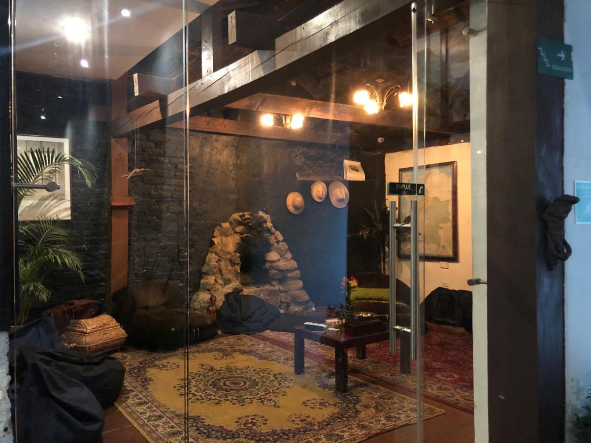 El Yarumo Hostel Bogotá Eksteriør billede